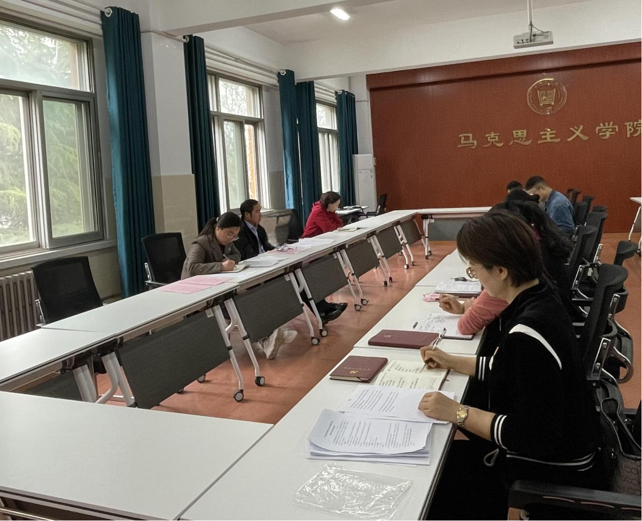 公司召开2025年全面从严治党工作会议